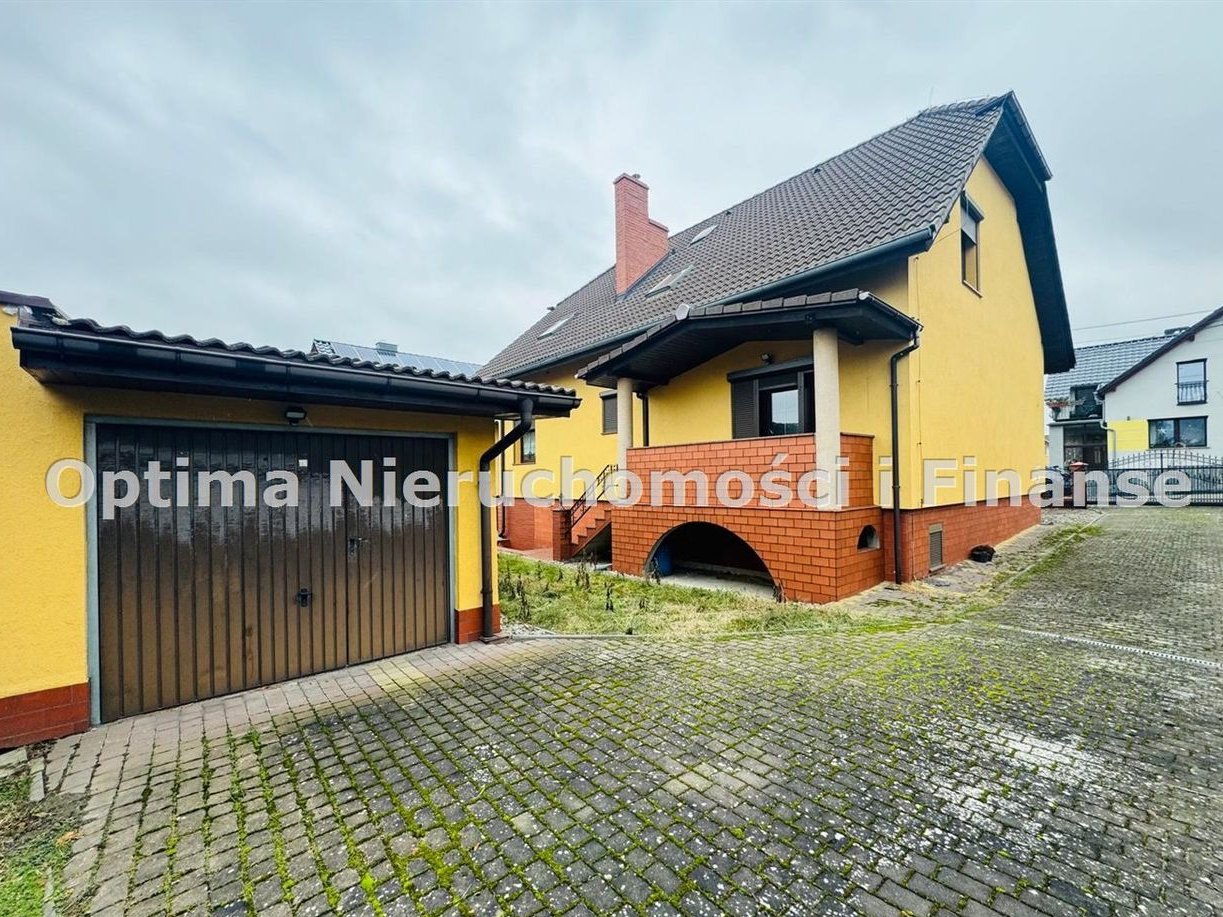 DOM Z Potencjałem - 161 m², Garaż, Piwnica