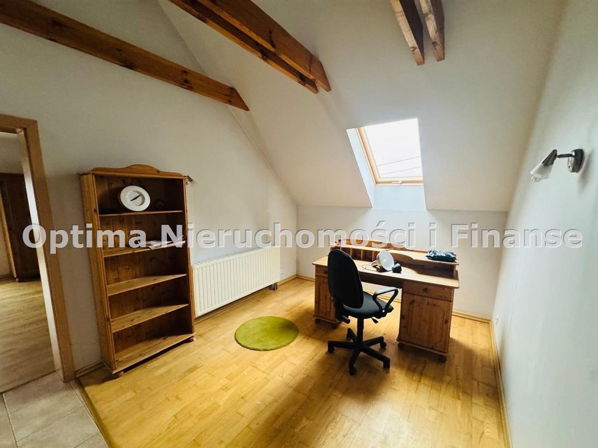 DOM Z Potencjałem - 161 m², Garaż, Piwnica