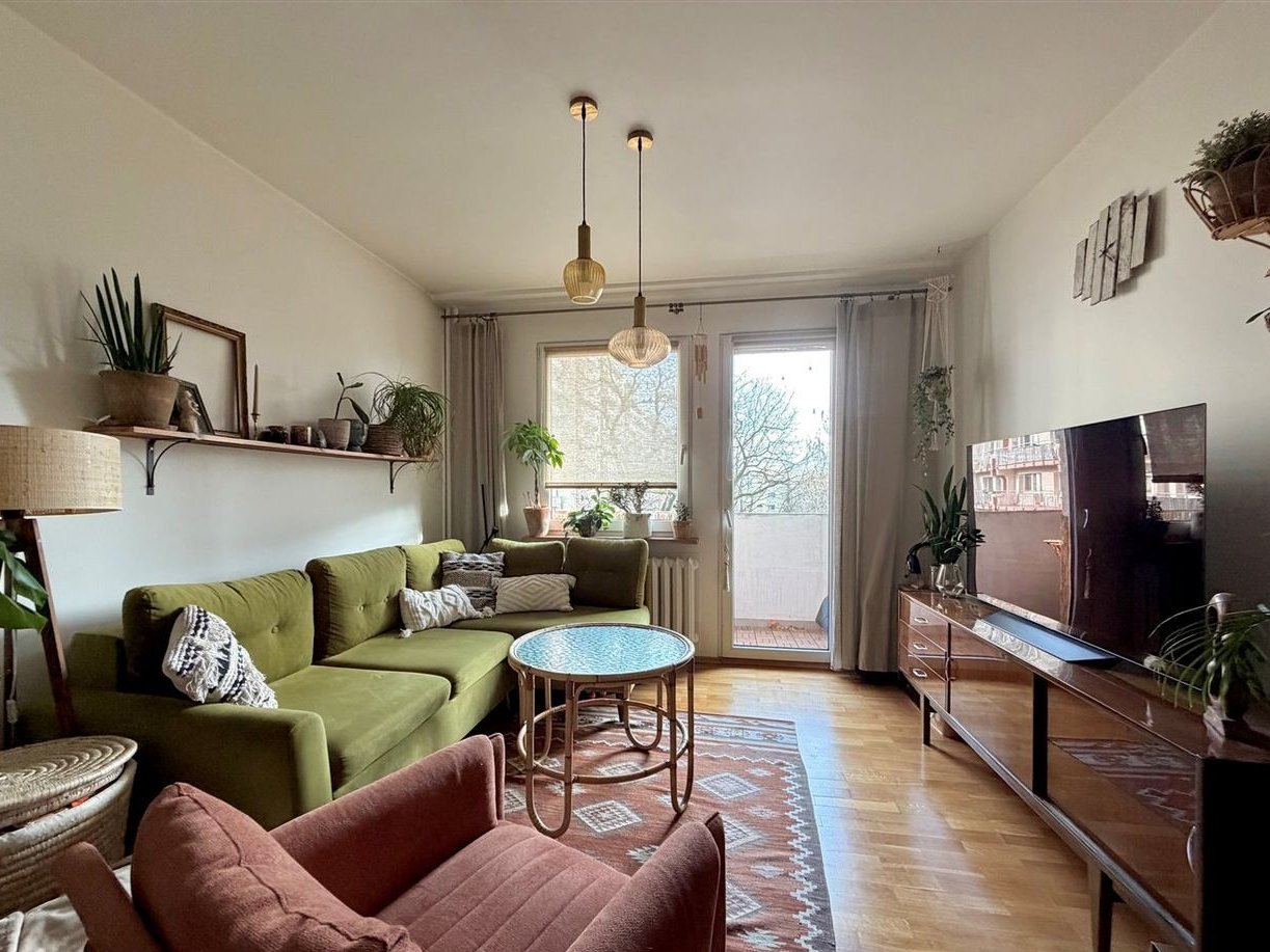 Klimatyczne M4 - Os.kukuczki - UL. Kurpiowska