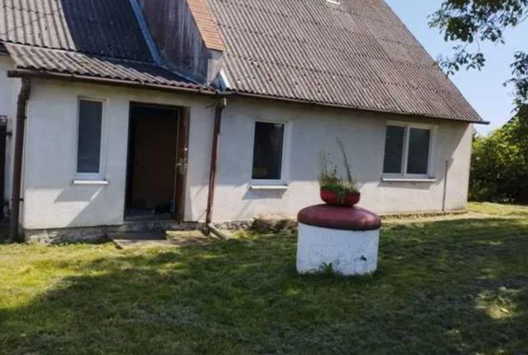 Dom jednorodzinny z działką na sprzedaż