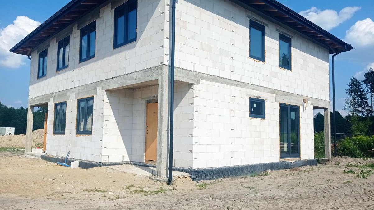 Nowa Inwestycja. Bardzo Ładna okolica.