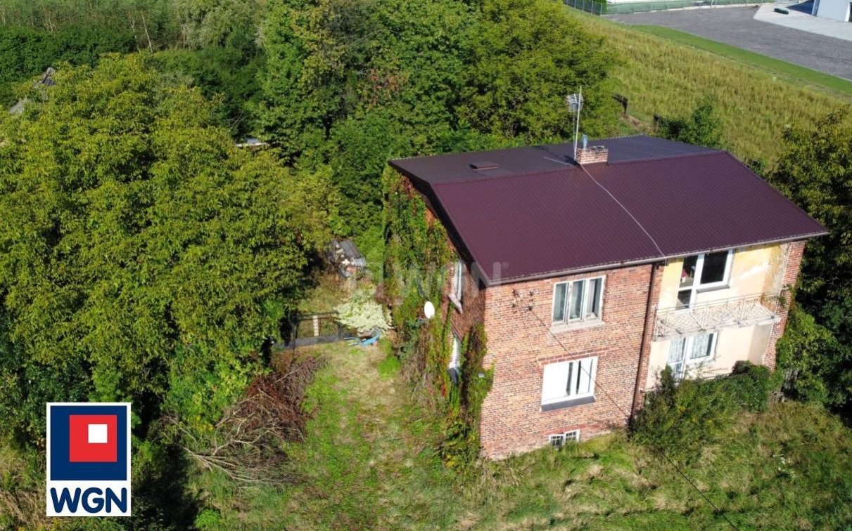 Dom na ładnej, dużej działce