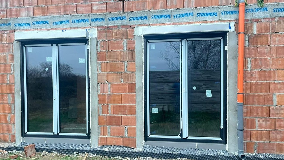 Nowoczesny dom parterowy – stan surowy zamknięty | Zagorzyn