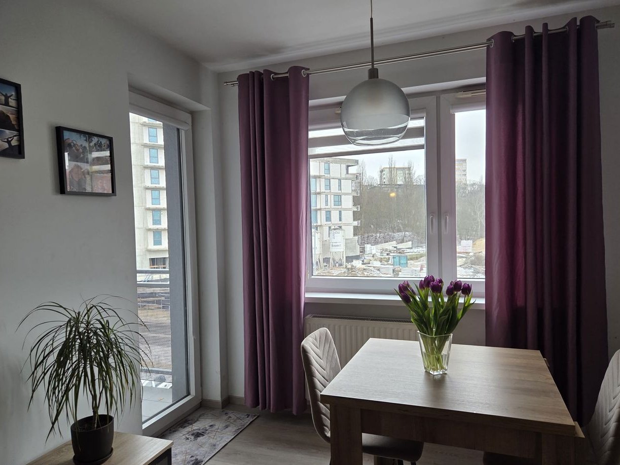 Na sprzedaż komfortowe mieszkanie 2-pokojowe z garażem