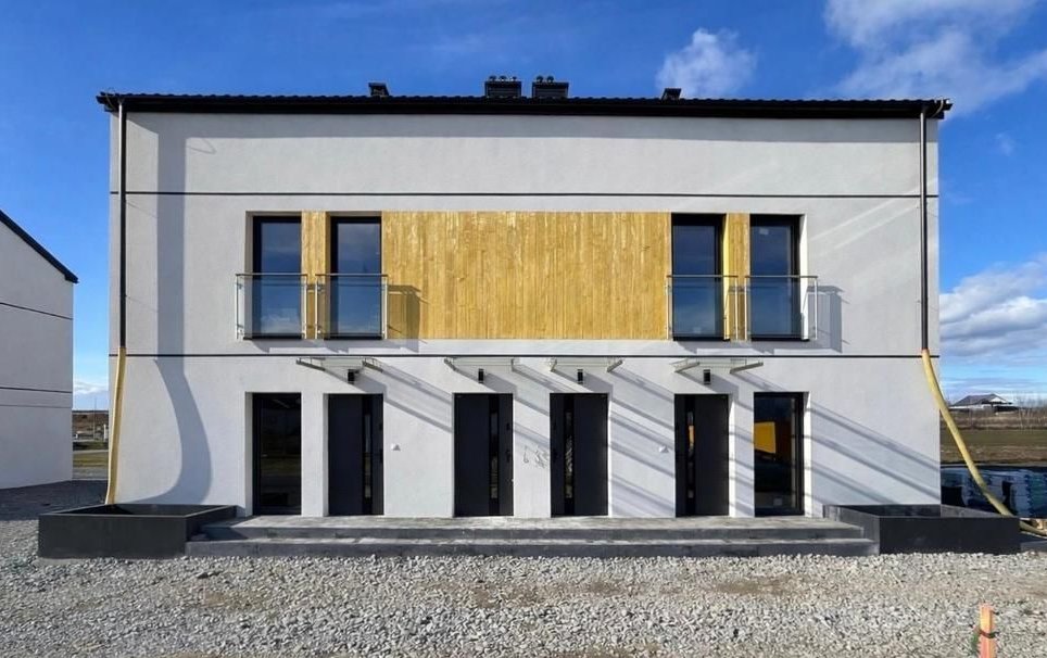 3pokojowa szeregówka z dużym ogrodem-Zaczernie