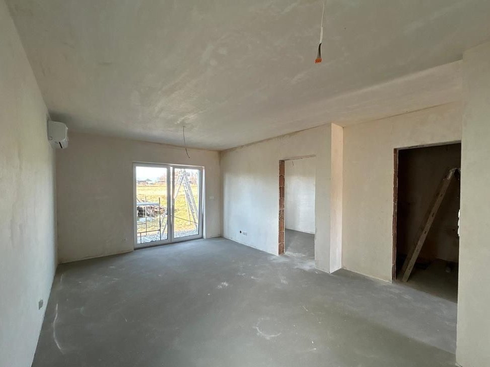 3pokojowa szeregówka z dużym ogrodem-Zaczernie