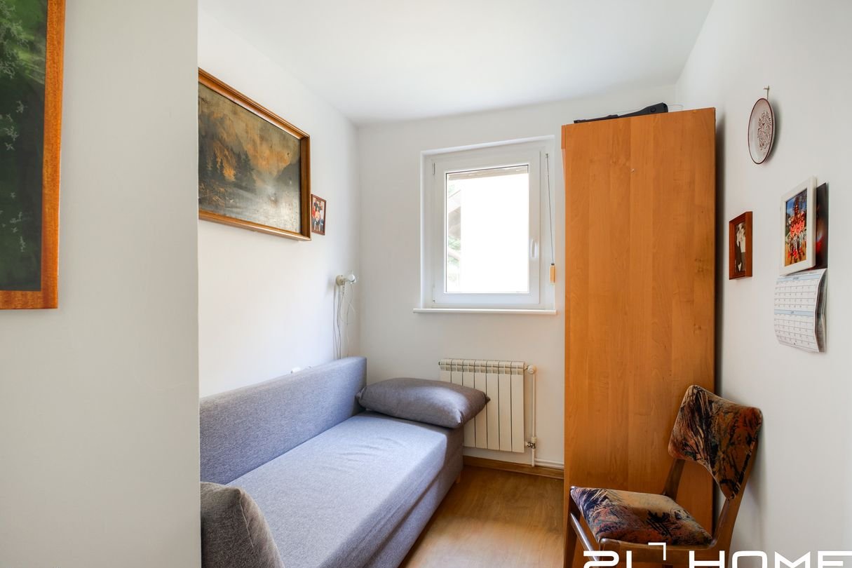 Dom z garażem blisko lasu i jeziora | Garaż w budynku | 40m2