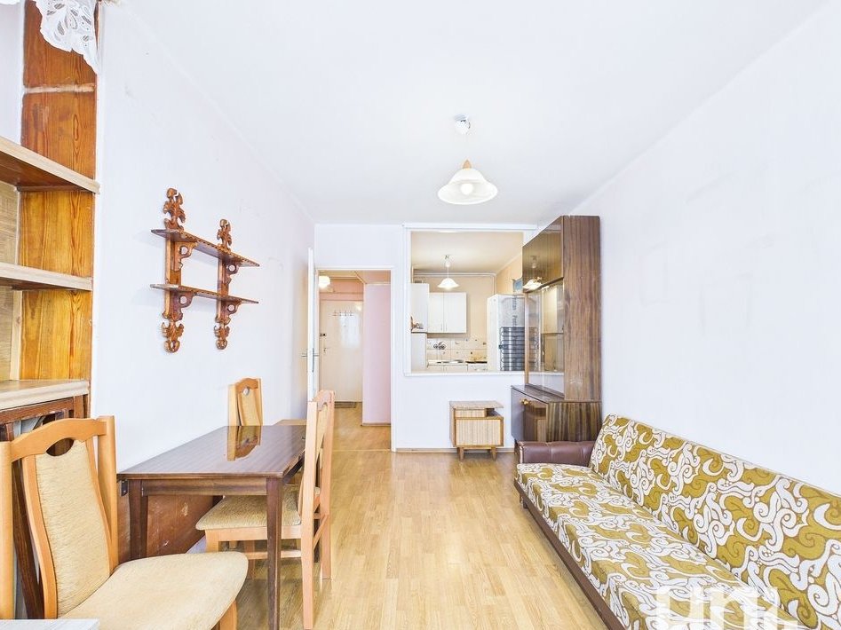 Koszutka /2 pok., 34,5 m2 /do remontu /lokalizacja