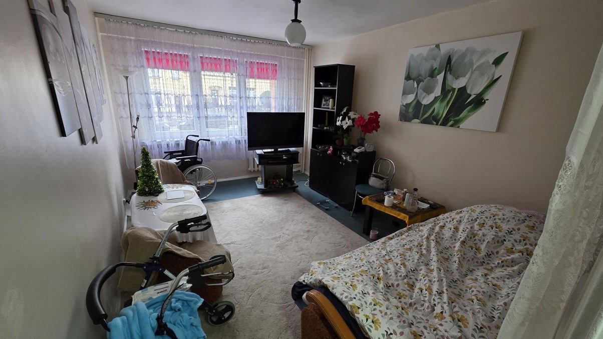 Spółdzielcze własnościowe 2 pokojowe mieszkanie Niemcewicza