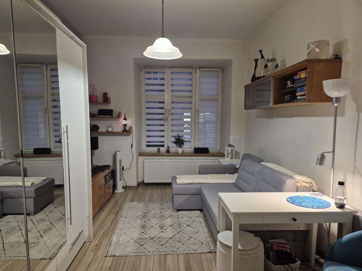 ok. ul. Blich/Dwernickiego | 46m2 | 2 pok. | parter | ładna kamienica