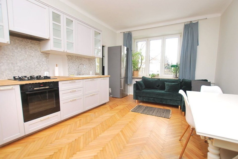 przytulne funkcjonalne ciche 1 piętro w kamienicy