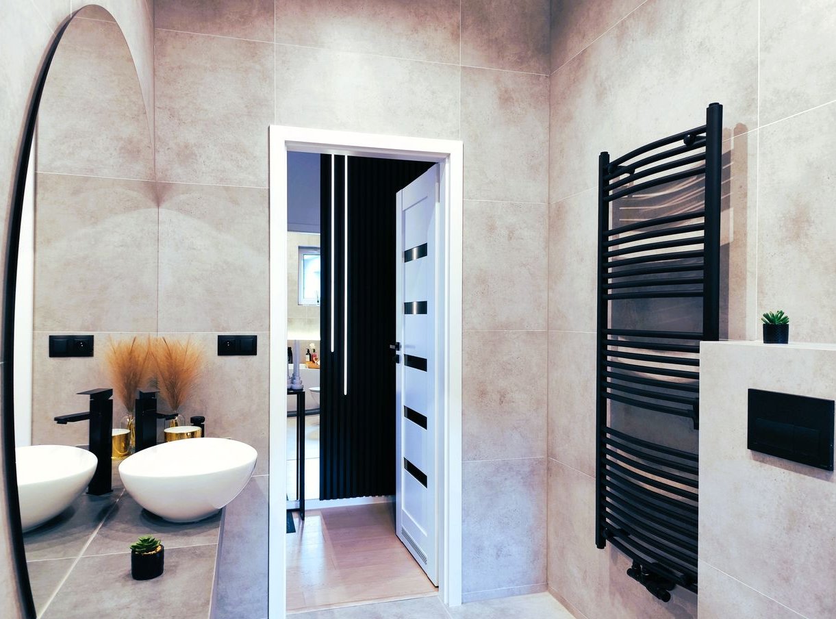 Wyremontowane 2-pokojowe mieszkanie z niskim czynszem!! BEZ PROWIZJI