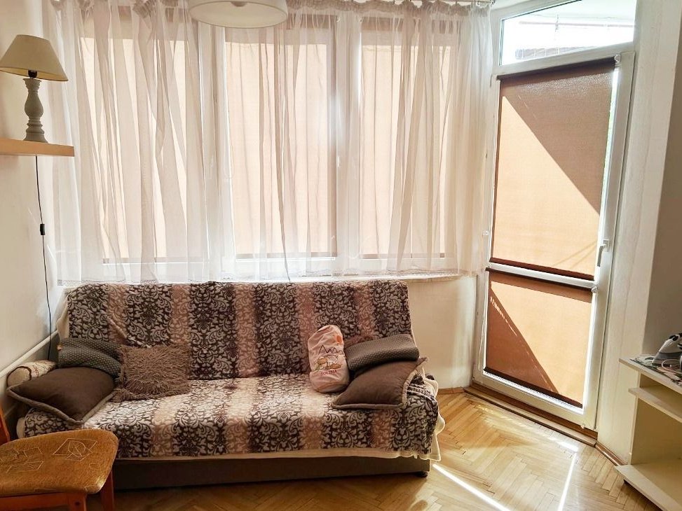 Kawalerka z możliwością wyodrębnienia 2 pokoi