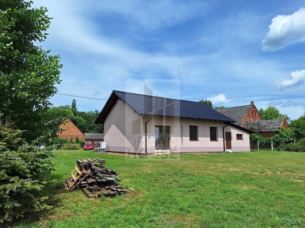 Nowy dom do wykończenia-Duża działka-Pompa ciepła