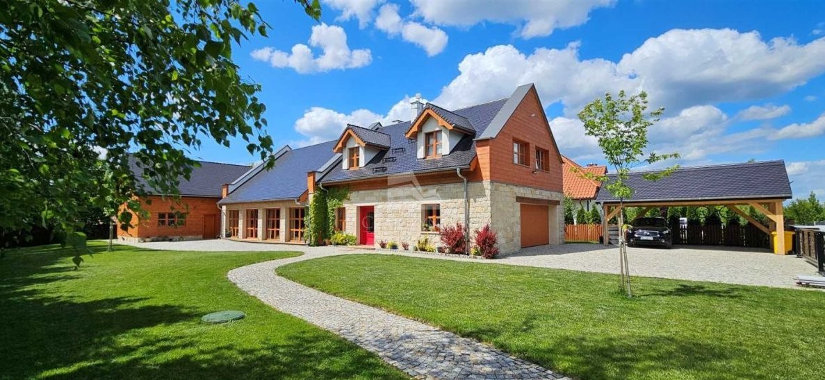 Lubnów Nowa Rezydencja 380 m2 Na Działce 1500 m2