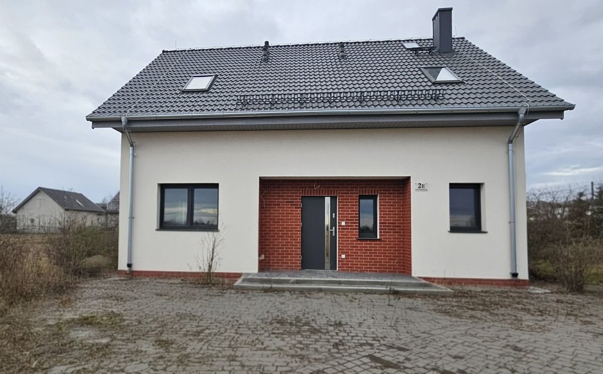 132m2 dom w spokojnej okolicy 5 pokoi od ręki