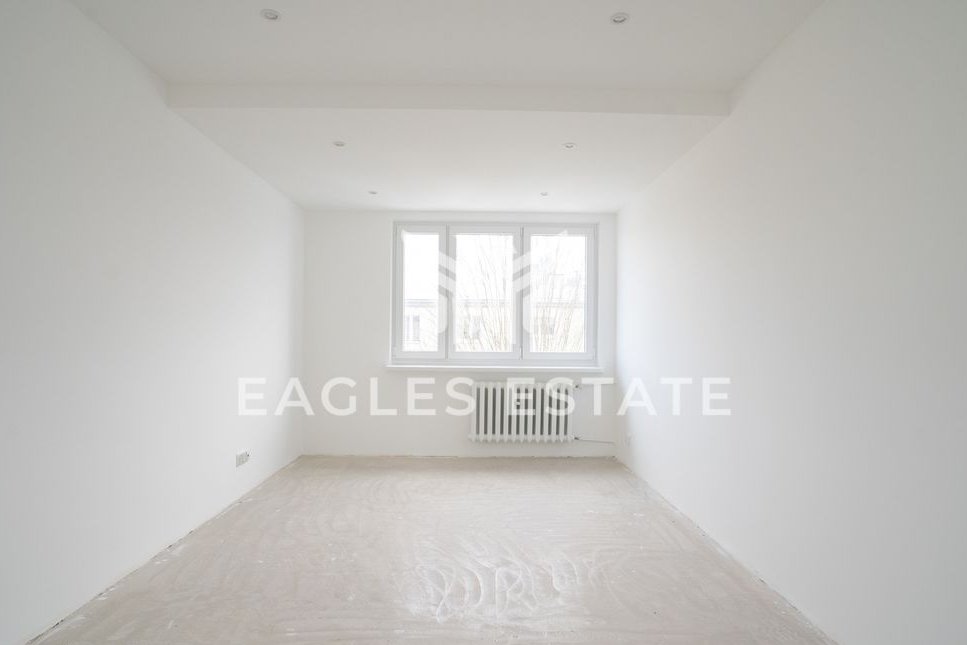 Jasne 2 pokoje do wykończenia blisko uczelni