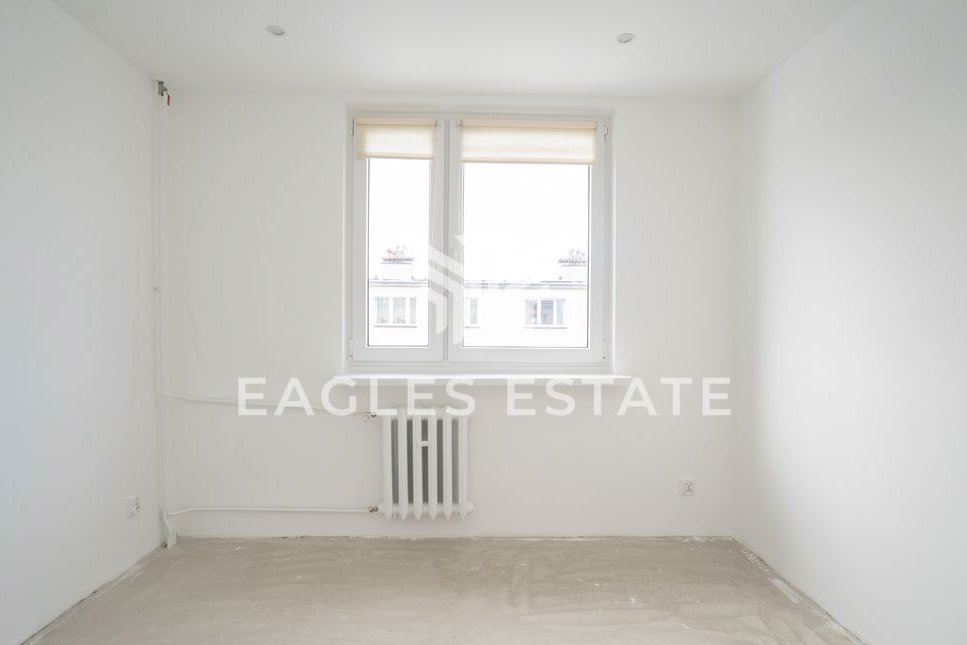 Jasne 2 pokoje do wykończenia blisko uczelni