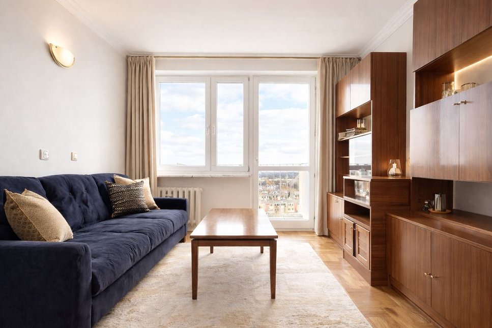 Mieszkanie na 9 piętrze os. Tysiąclecia