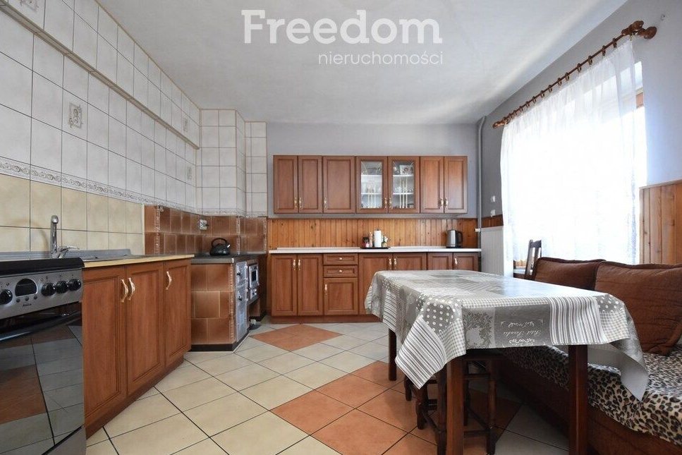 Dom 90 m2, 2 garaże, 30 arów ogrodu,