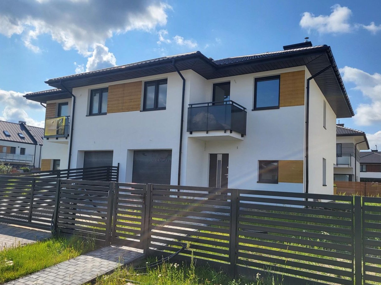 Nowy Bliźniak ok.136m2.B.Ładny Rejon