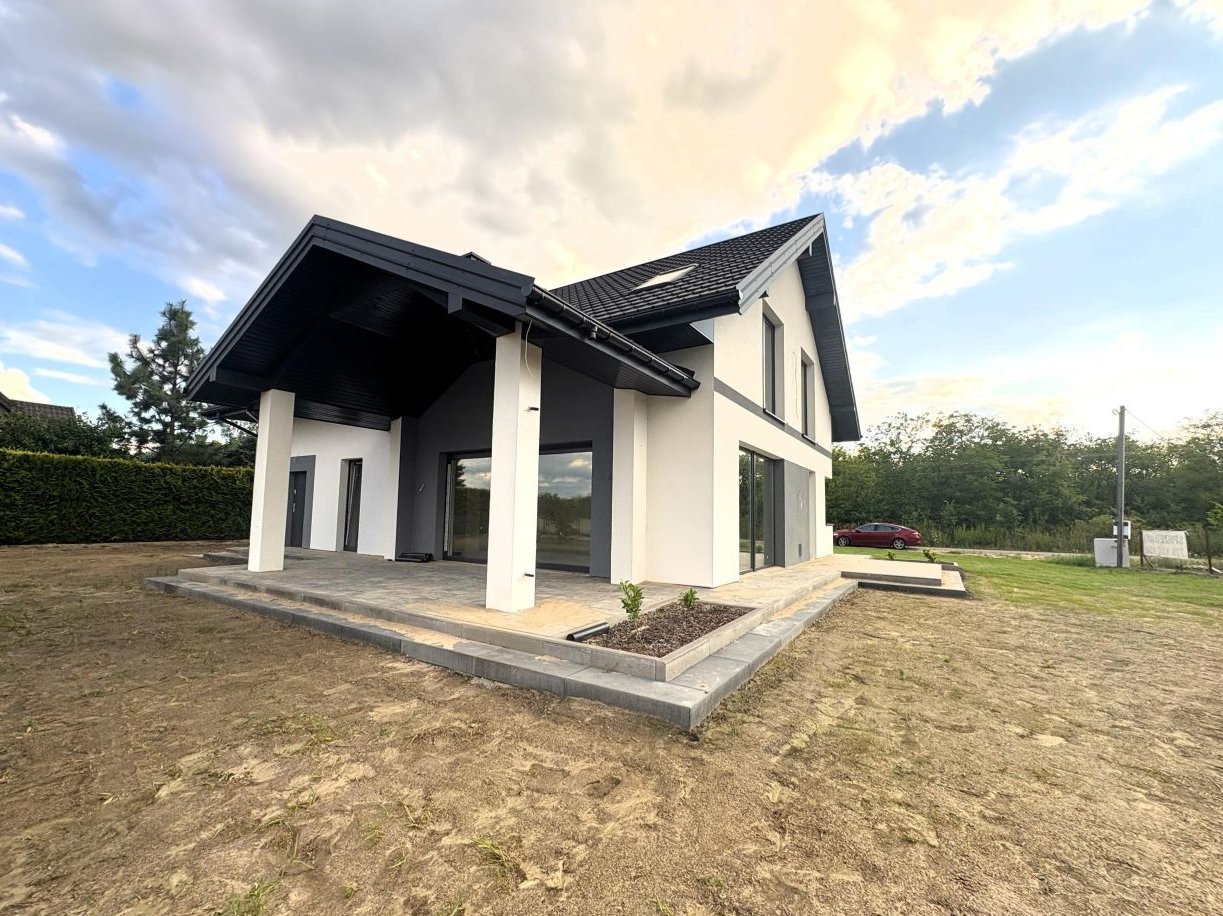 Nowy Dom ok.197m2.Piękna Okolica.