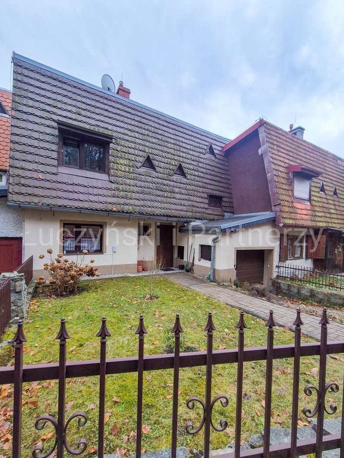 Szereg pod lasem - Cieplice