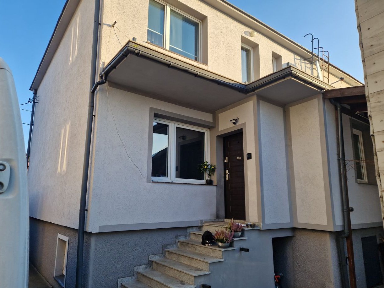 Dom 5 pokoi + biuro po remoncie gotowy do zamieszkania Aleksandrów Kuj