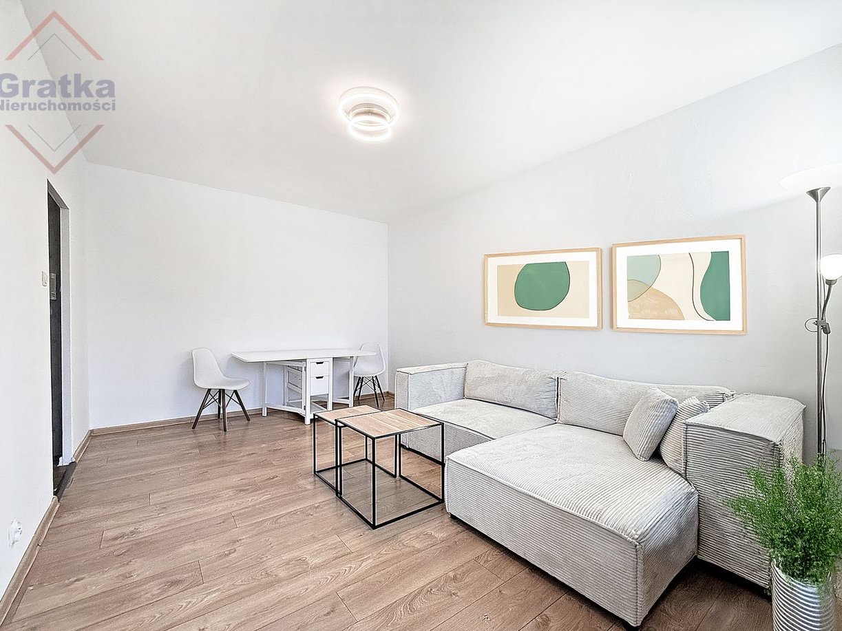 Przestronne 3-pokojowe mieszkanie w bloku z loggią / Bartodzieje.