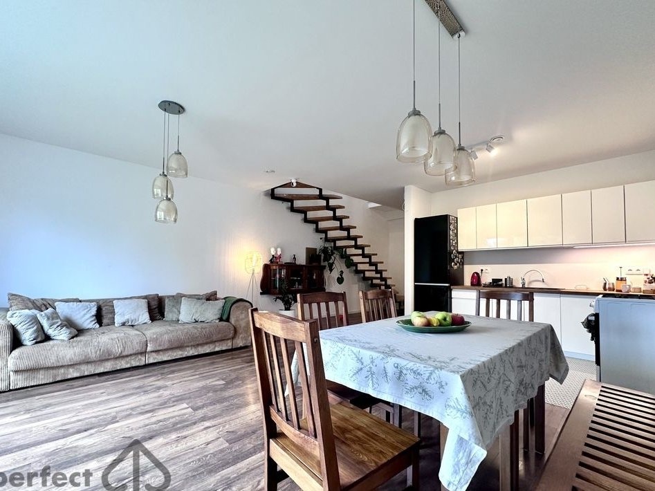 Lutynia _ nieruchomość w zabudowie szeregowej