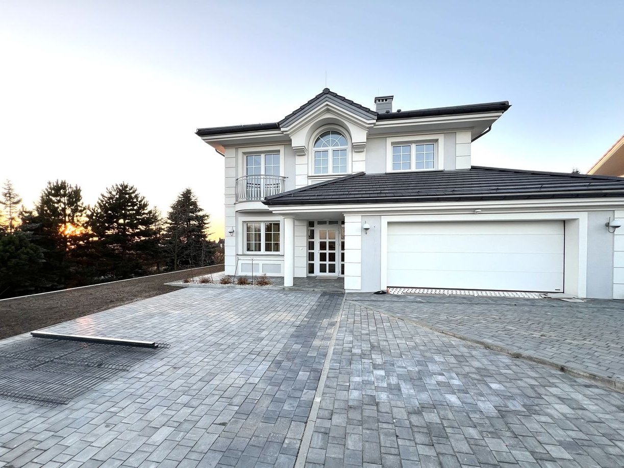 Wyjątkowa WILLA , nowa ,wykończona i umeblowana !!! 181m2