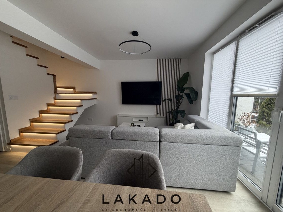 Wysoki Standard/ 115m2 pow. całkowitej