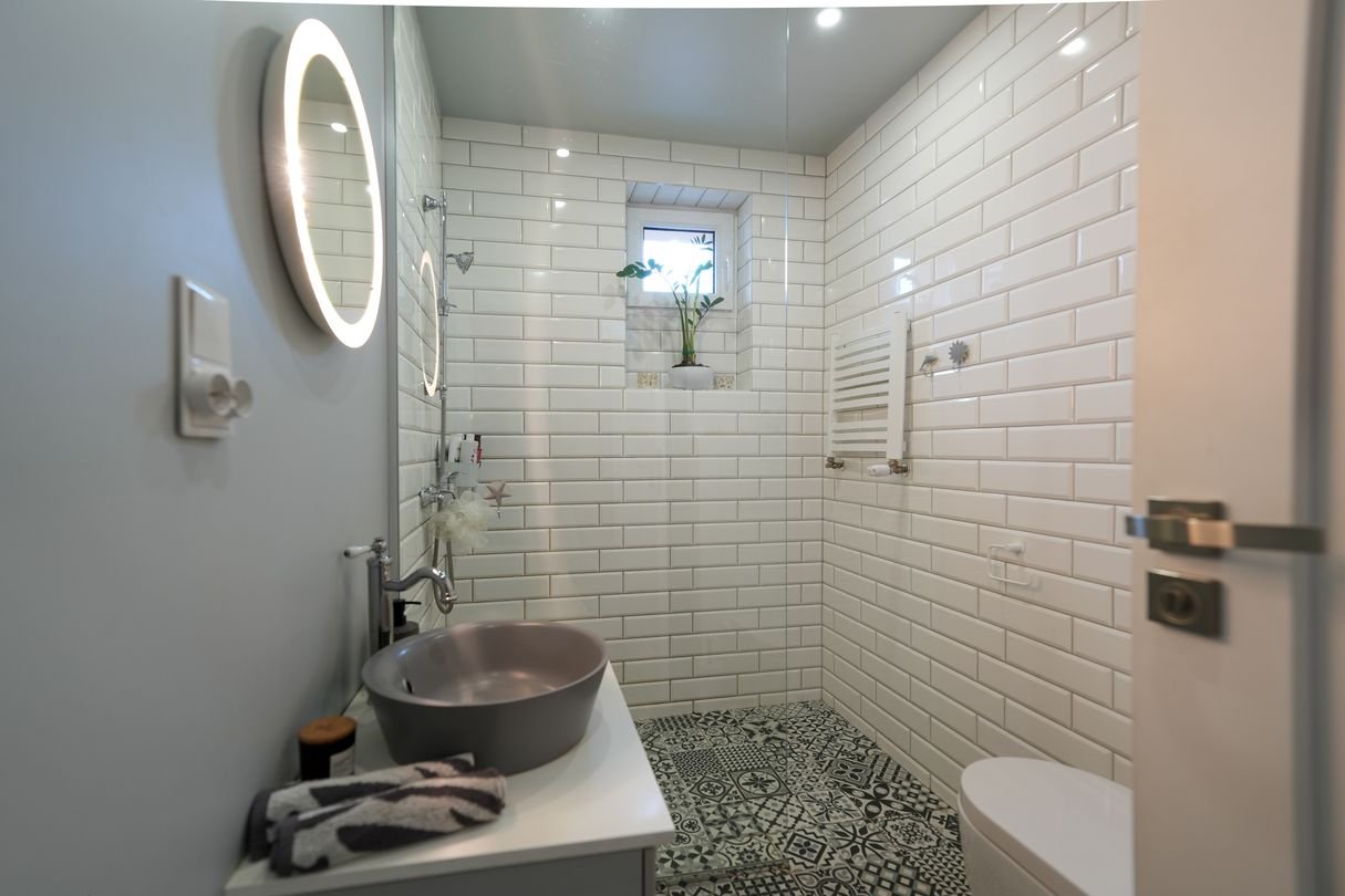 ZADBANY 2 RODZINNY DOM, DO ZAMIESZKANIA JAK I NA FIRMĘ