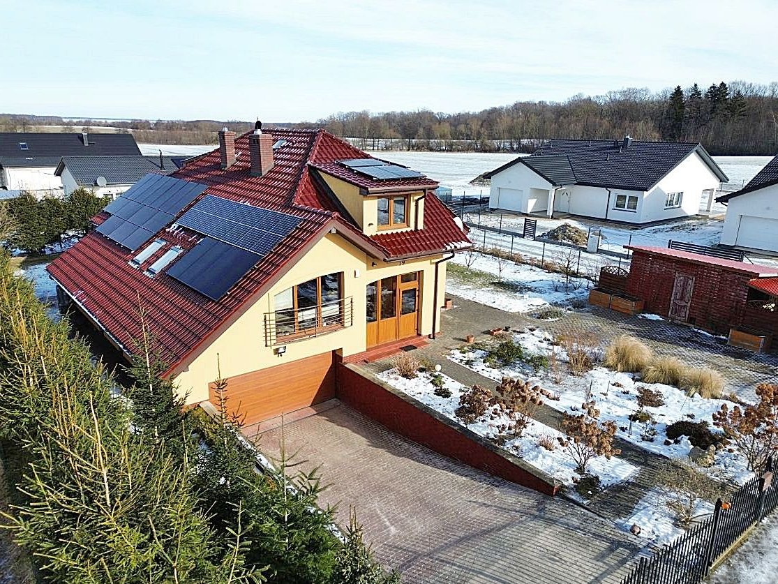 Dom na lata - wygodny i ekonomiczny | 2012r. | Mścice ul. Akacjowa