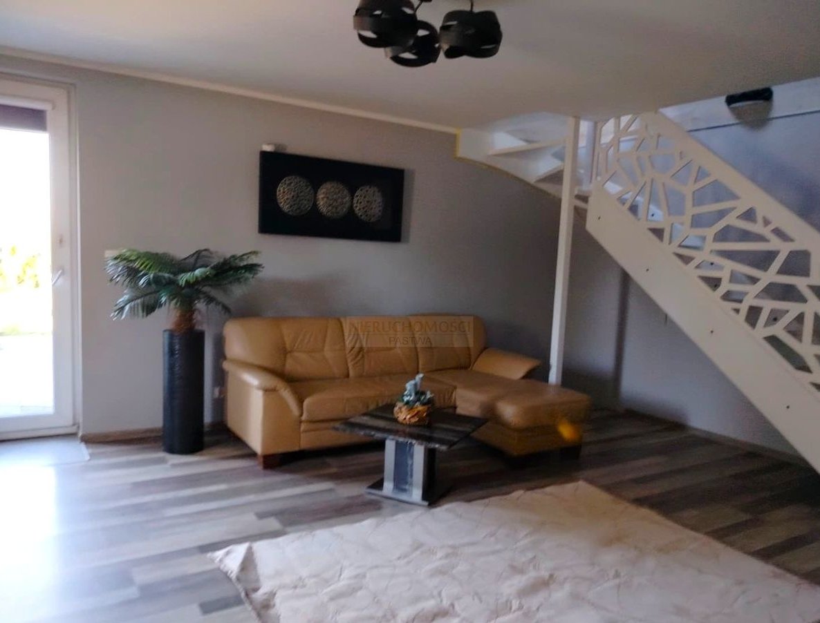 Przytulny wolnostojący dom 2,5 km od Dzierżoniowa!