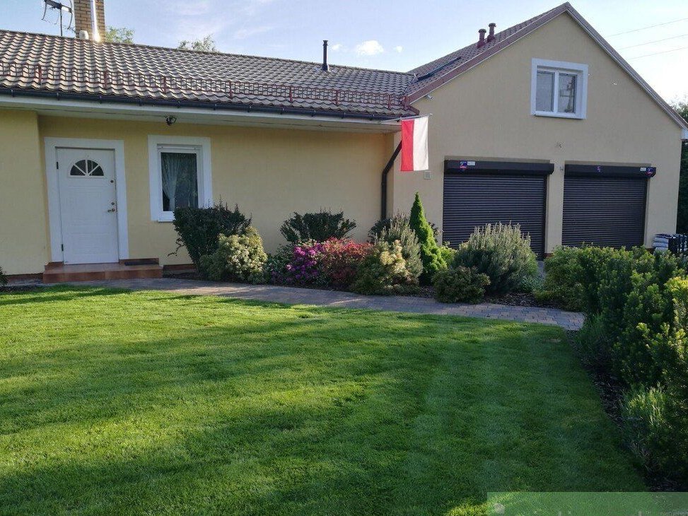 Posiadłość z krytym basenem