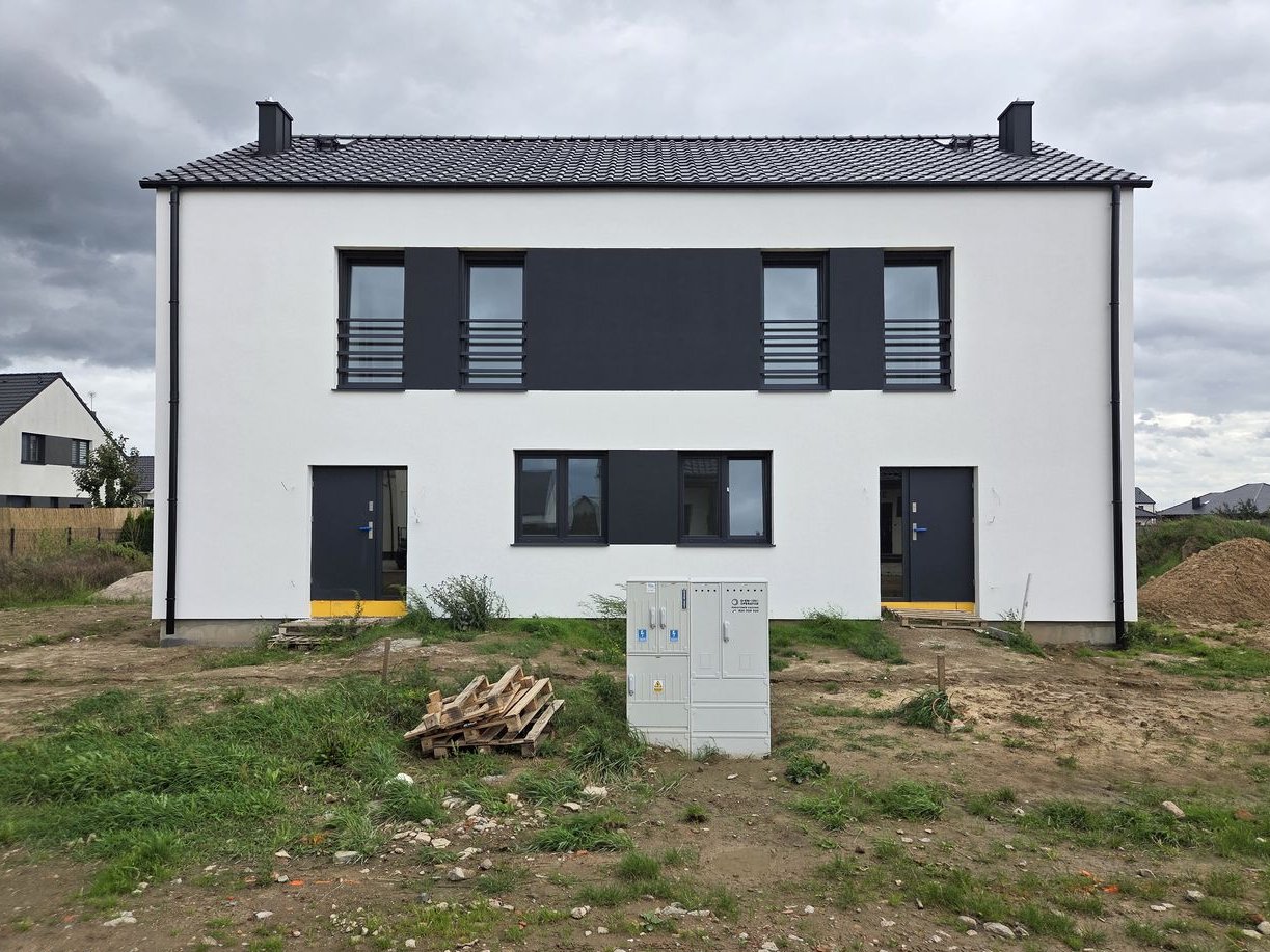 Tarnowo Podg., Góra - piętrowy, 2 łazienki, gotowy do odbioru