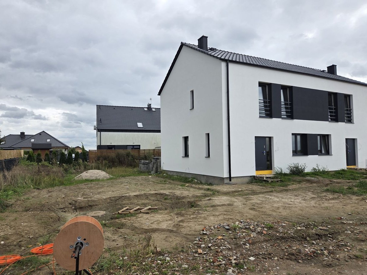 Tarnowo Podg., Góra - piętrowy, 2 łazienki, gotowy do odbioru