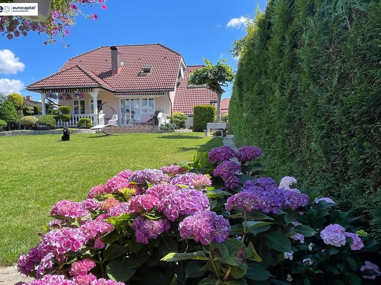 Komfortowy I Bardzo Zadbany DOM W Jawiszowicach