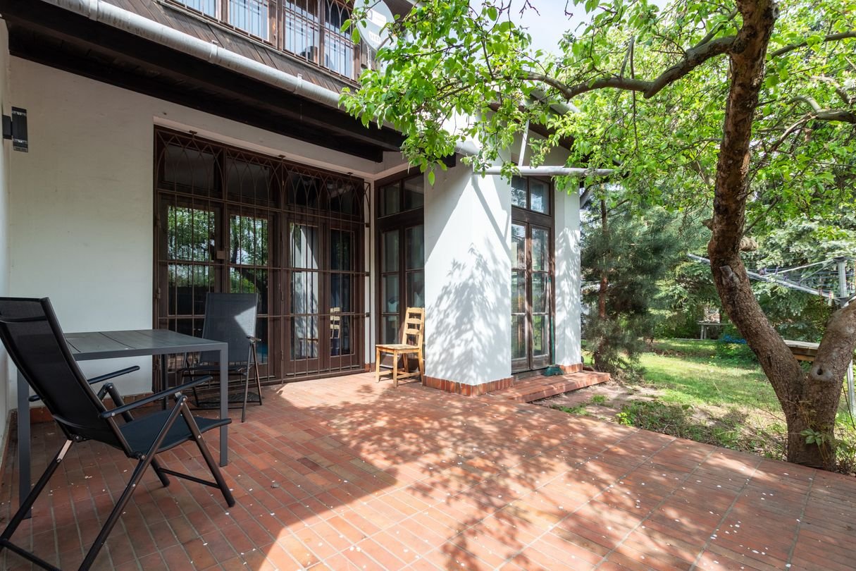 Dom wolnostojący z duża działką | 5 pok. | Sulejówek