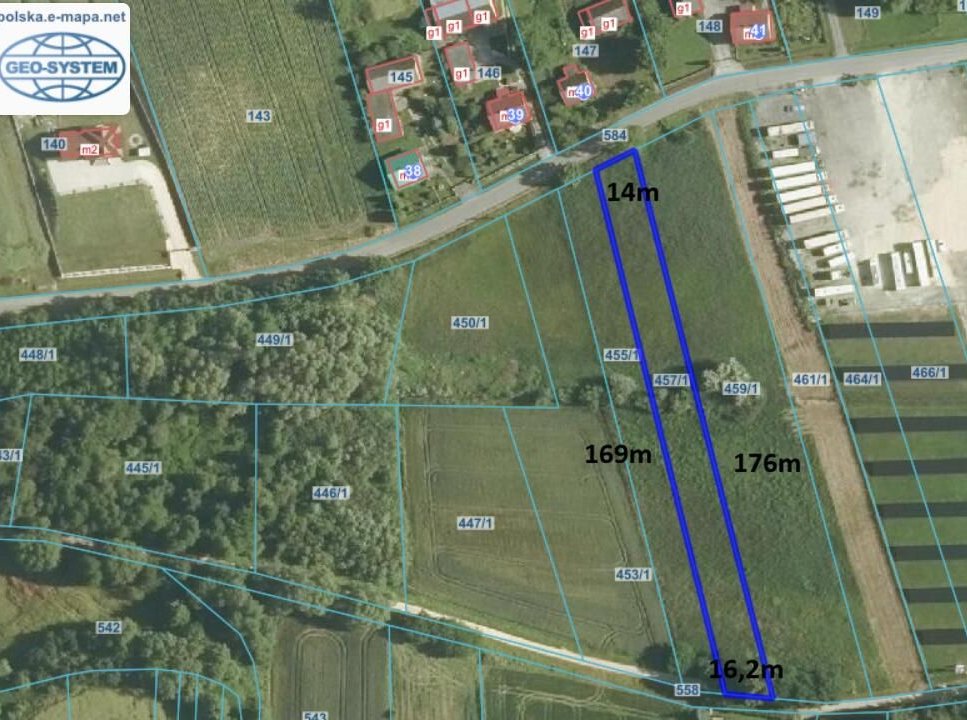 Dom, zabudowania i 1,36 ha gruntu | Łapszów, gm. Koszyce