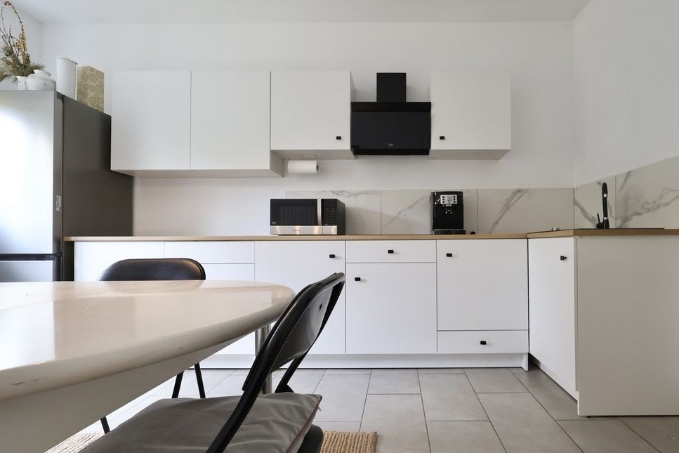 Dom 3-lokalowy ze sklepem, gotowiec inwestycyjny