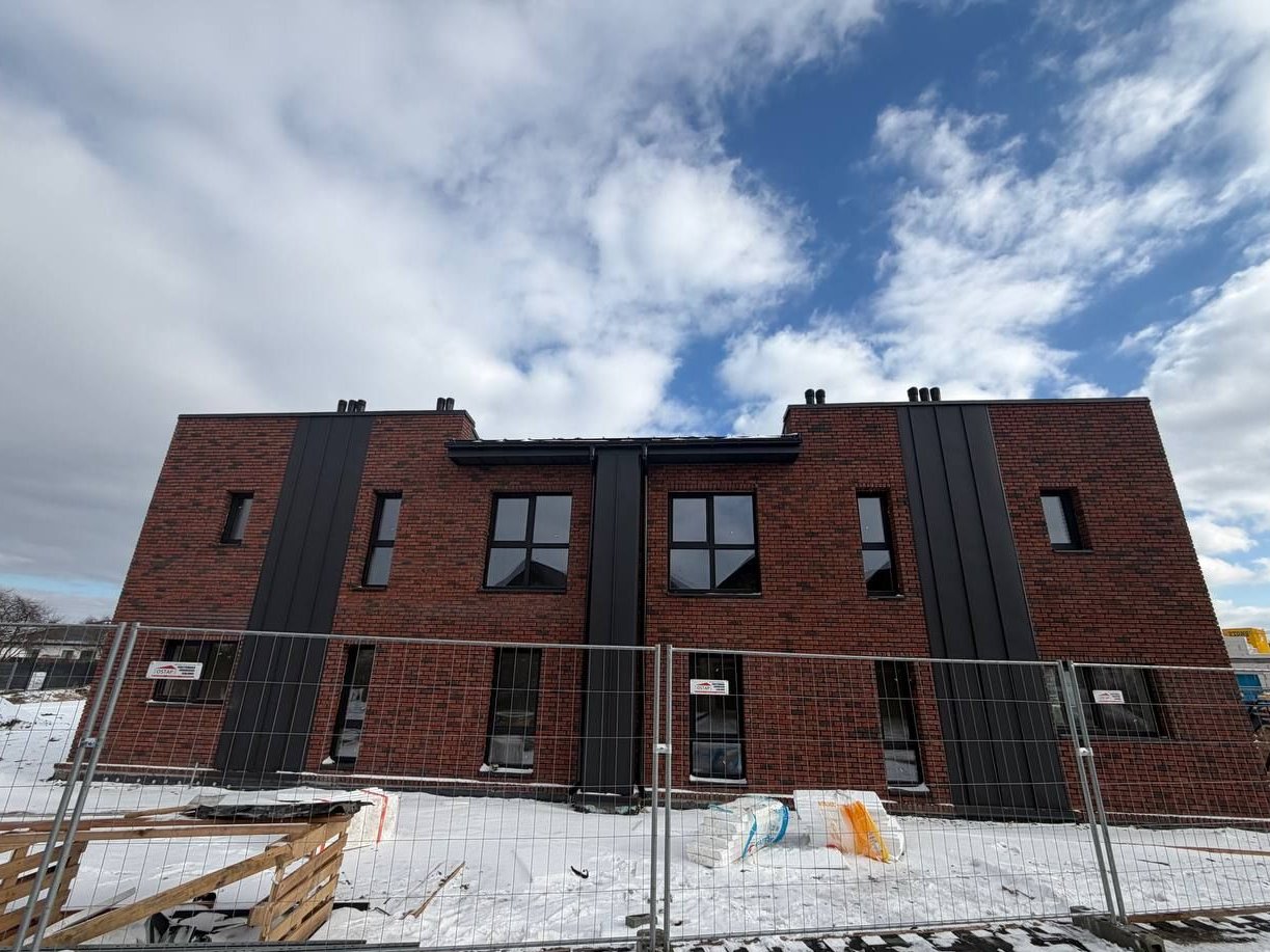 Bliźniak Premium - 133m2, ogród 738m2 - pełne piętro + strych