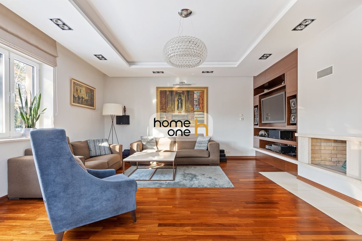 Premium | 8 pokoi | 1 600 m² działka | fotowoltaika | pompa ciepła