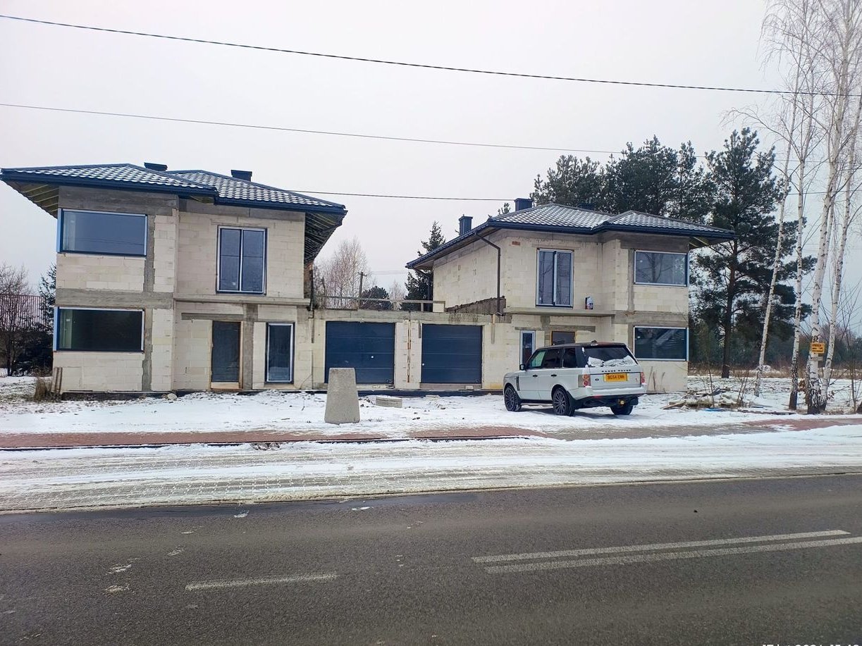 Nowoczesny dom w spokojnej okolicy blisko lasu