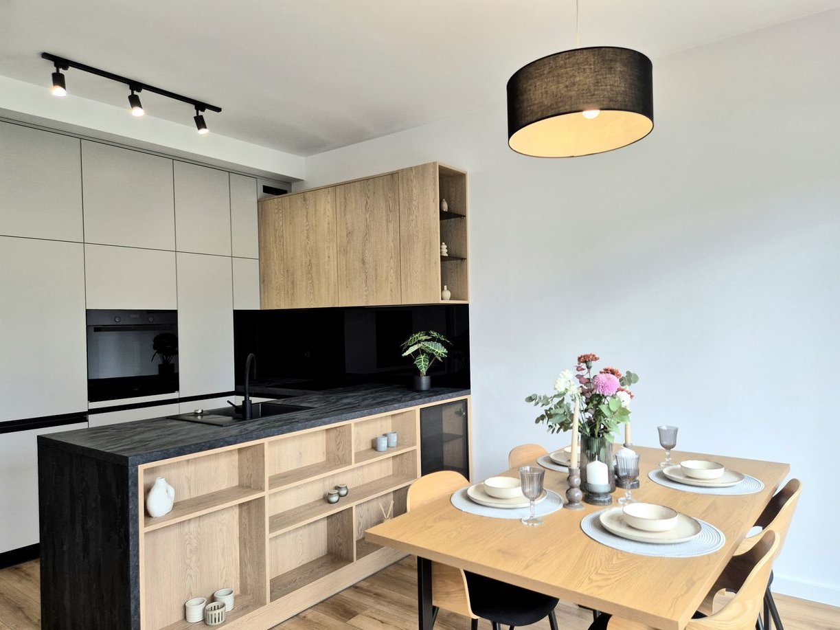 Wykończony, komfortowy nowy dom!