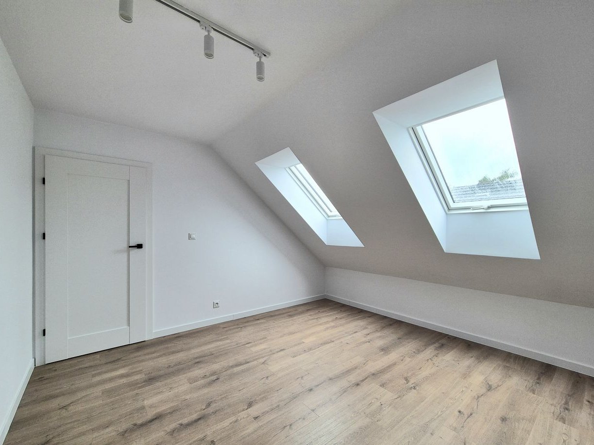 Wykończony, komfortowy nowy dom!