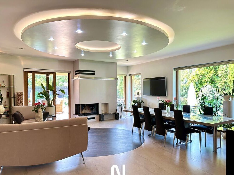 Ekskluzywna parterowa willa z basenem!