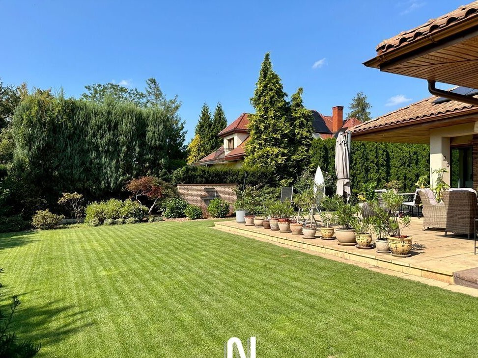 Ekskluzywna parterowa willa z basenem!