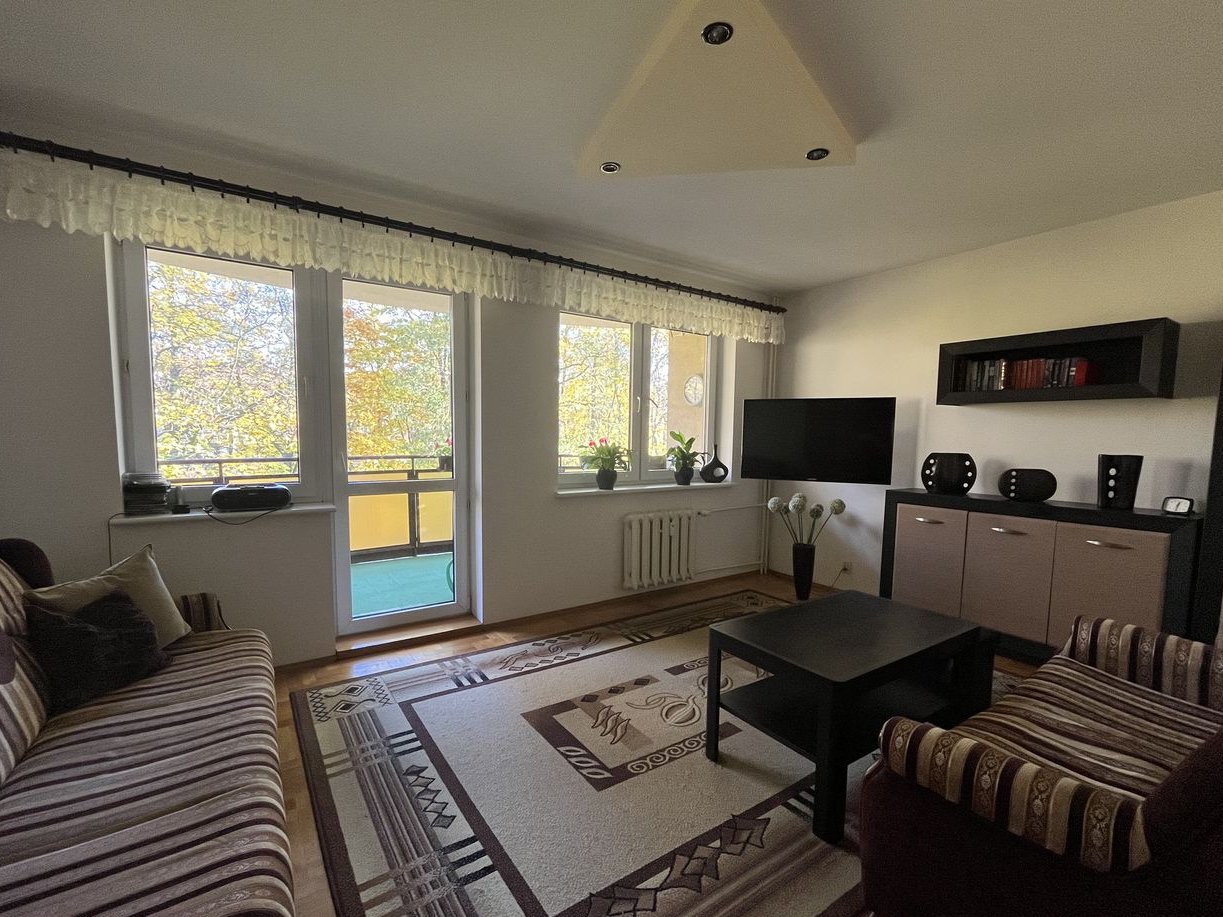 Bukowe – 2 pokoje – w cegle, puszcza, duży balkon, piwnica